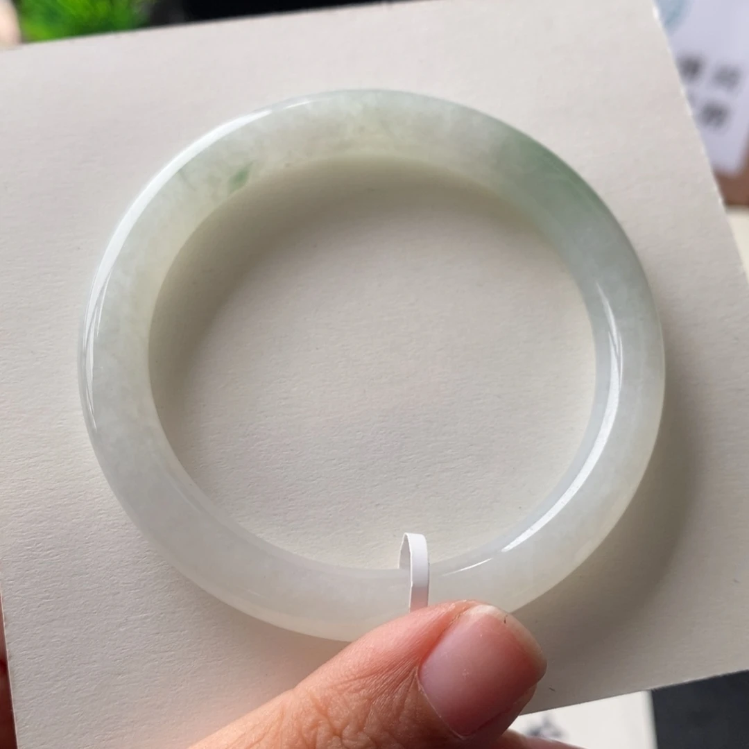 翡翠手镯未镶嵌76号55.8-8.5-8.7