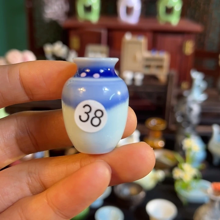 摆件微陶老王迷你花瓶