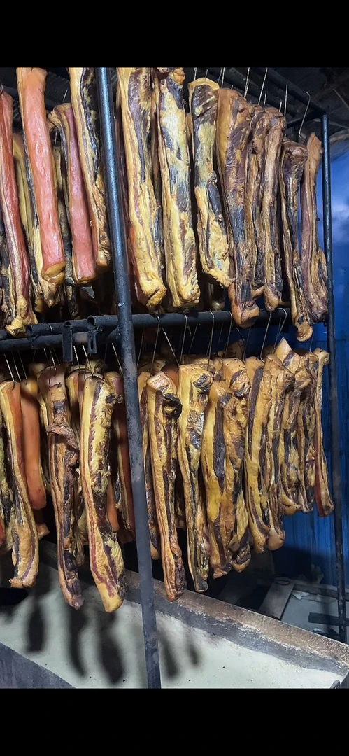 湖南谷壳米糠冷烟腊肉