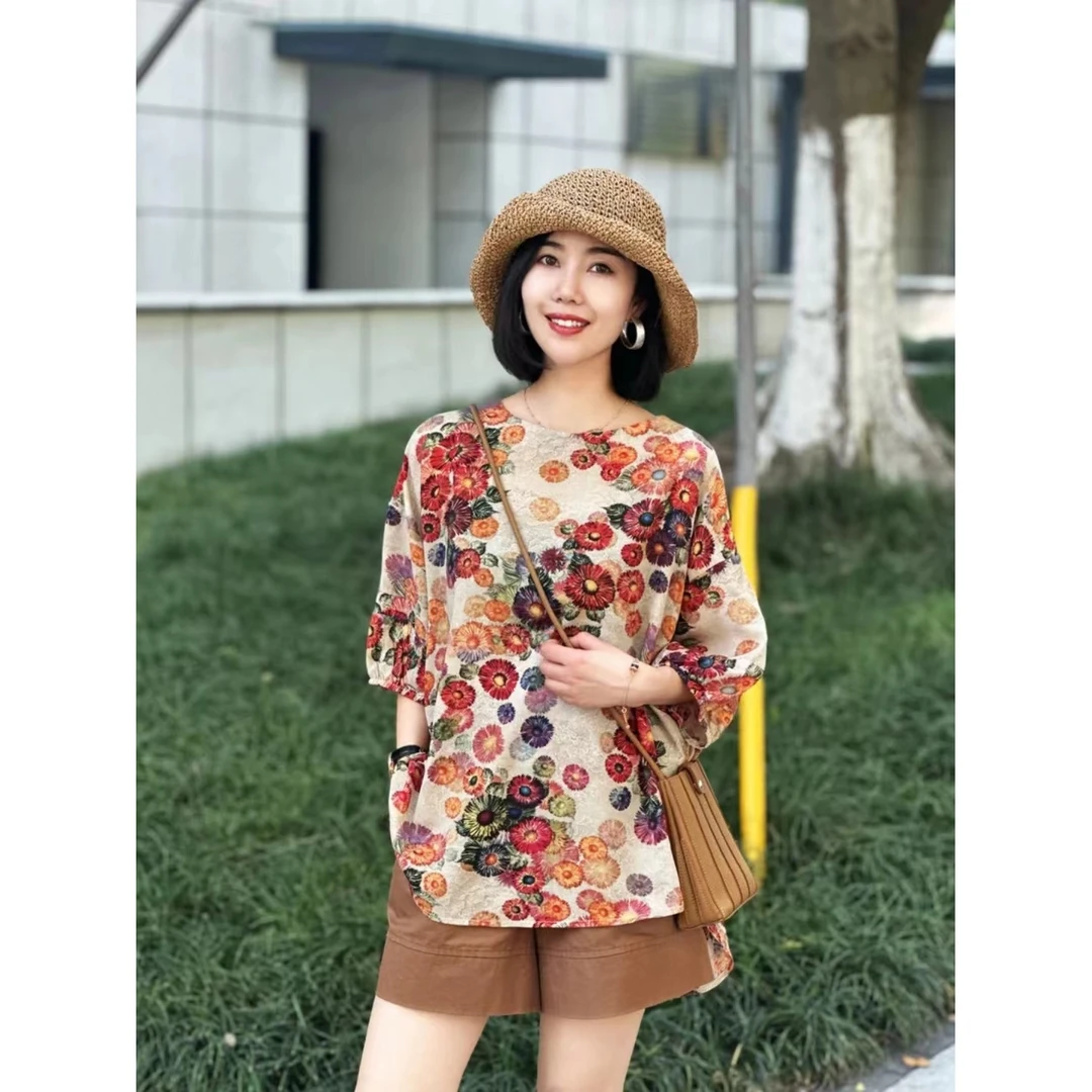 2024夏季新款设计感七彩印花洋气百搭ins显瘦碎花时尚上衣女