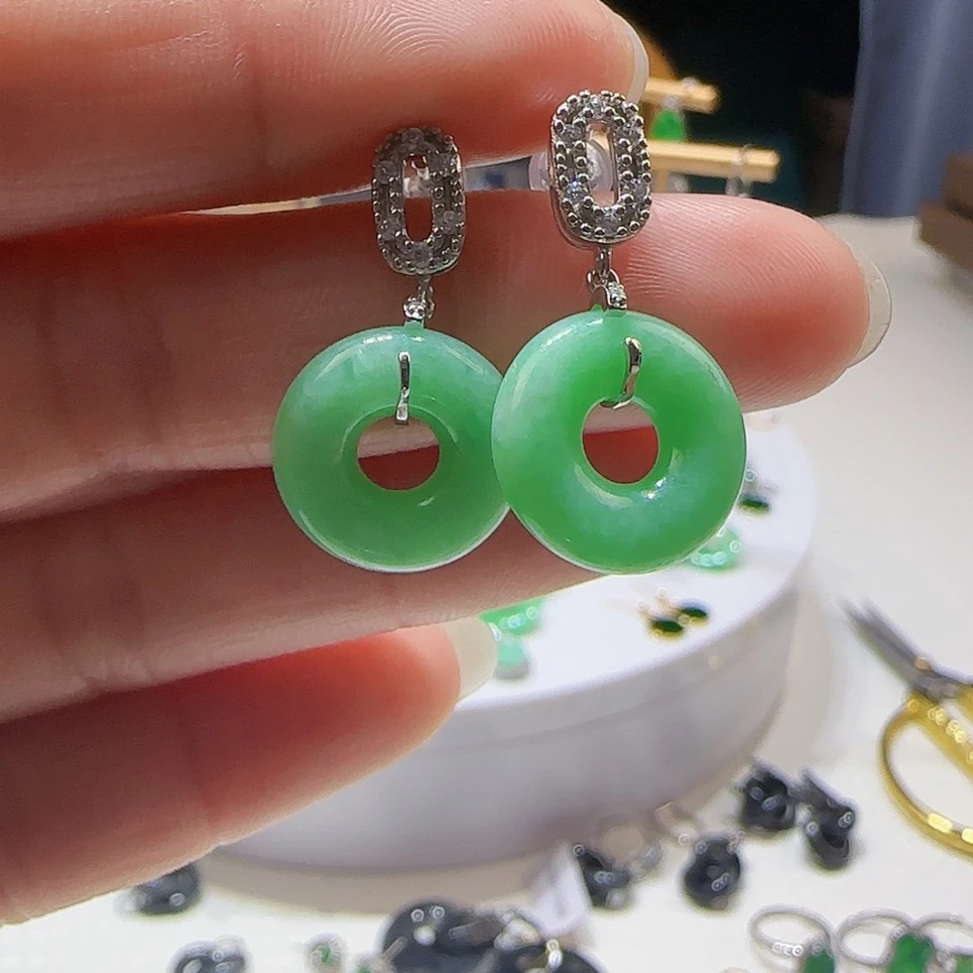 翡翠耳饰银S925镶嵌天然缅甸a货翡翠