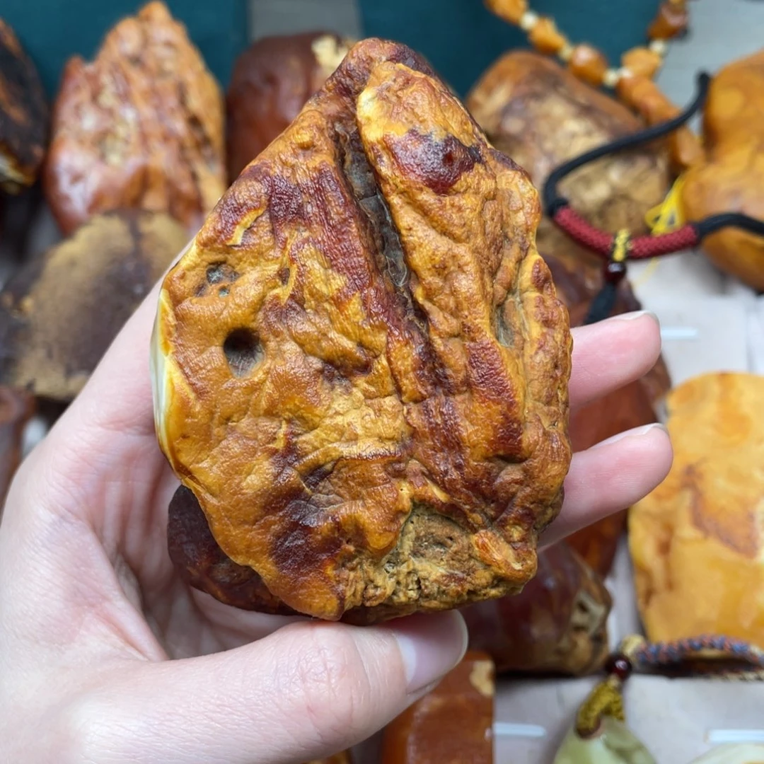 琥珀珠宝奇石未镶嵌庐****潮