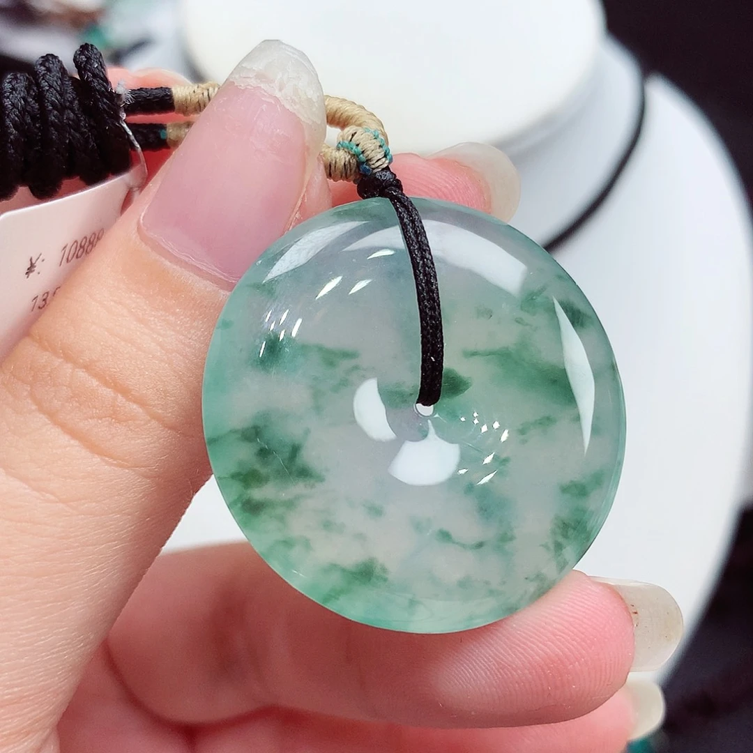 翡翠未镶嵌颈饰翡翠106,32/5.8