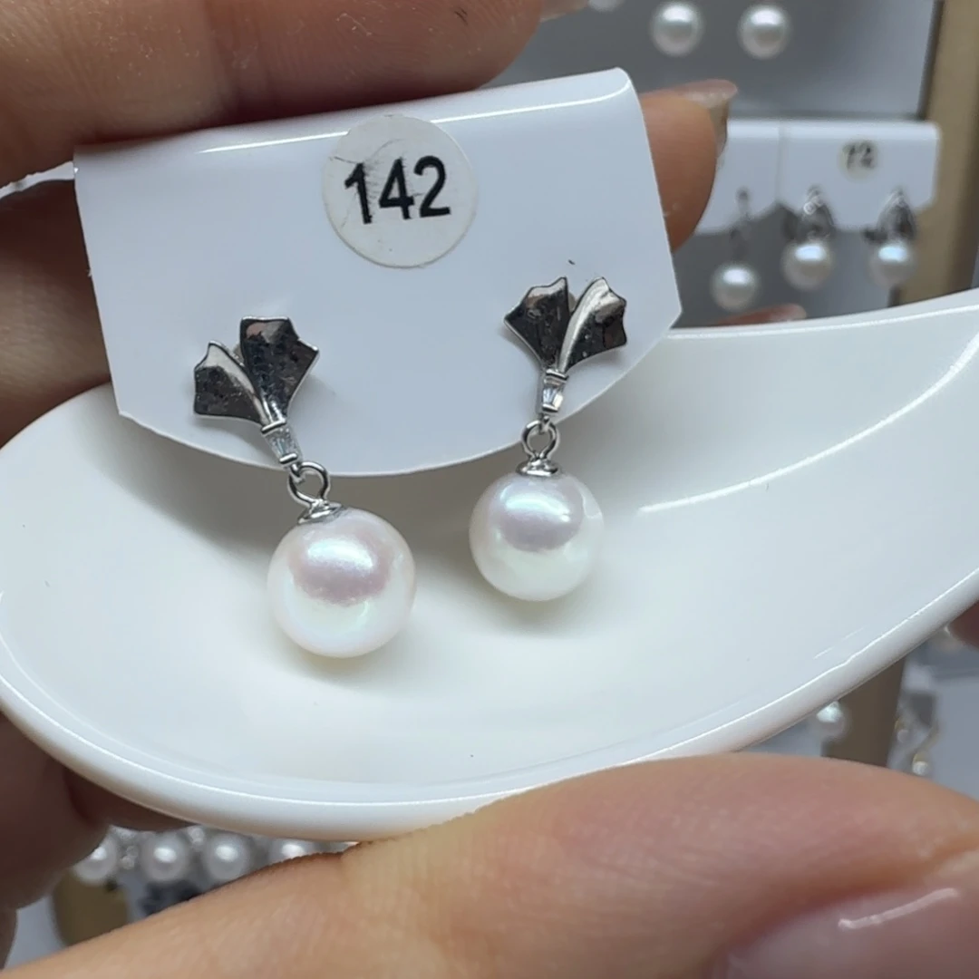 银S925镶嵌淡水珍珠耳饰珍珠