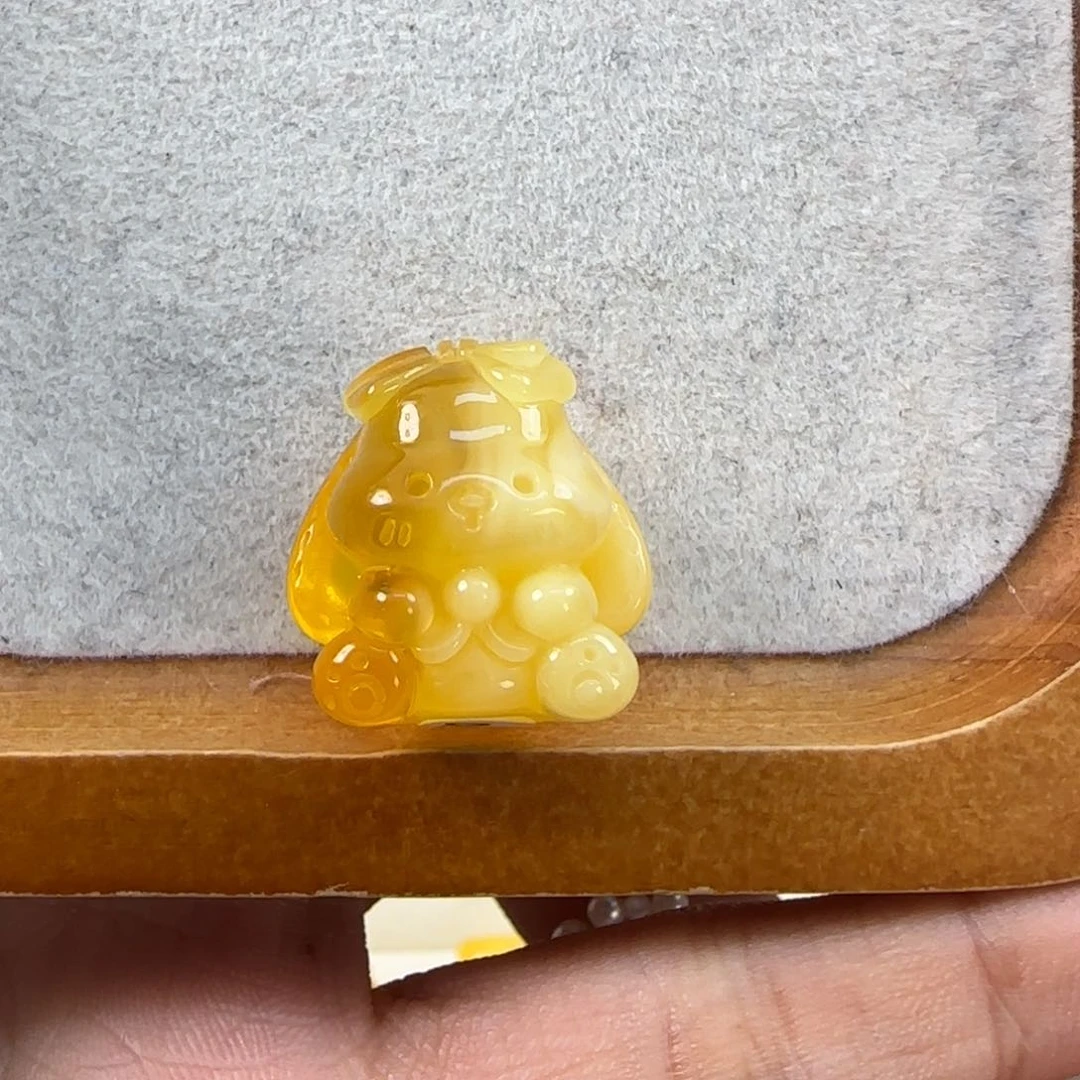 裸石琥珀未镶嵌啾*琥珀