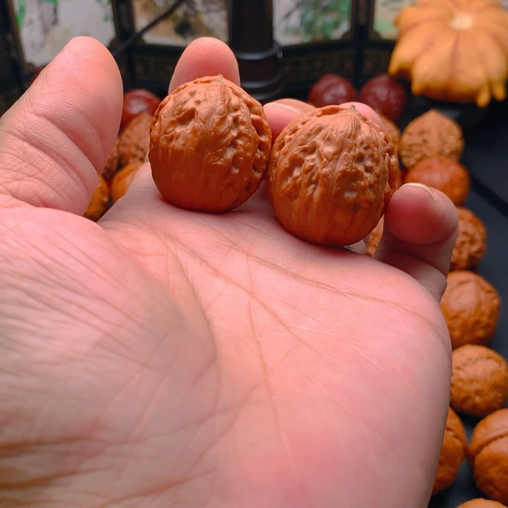 桃核把件野生小手捻