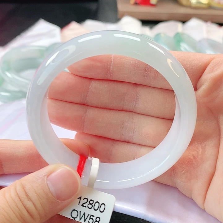 未镶嵌手镯翡翠缅甸A货翡翠手镯