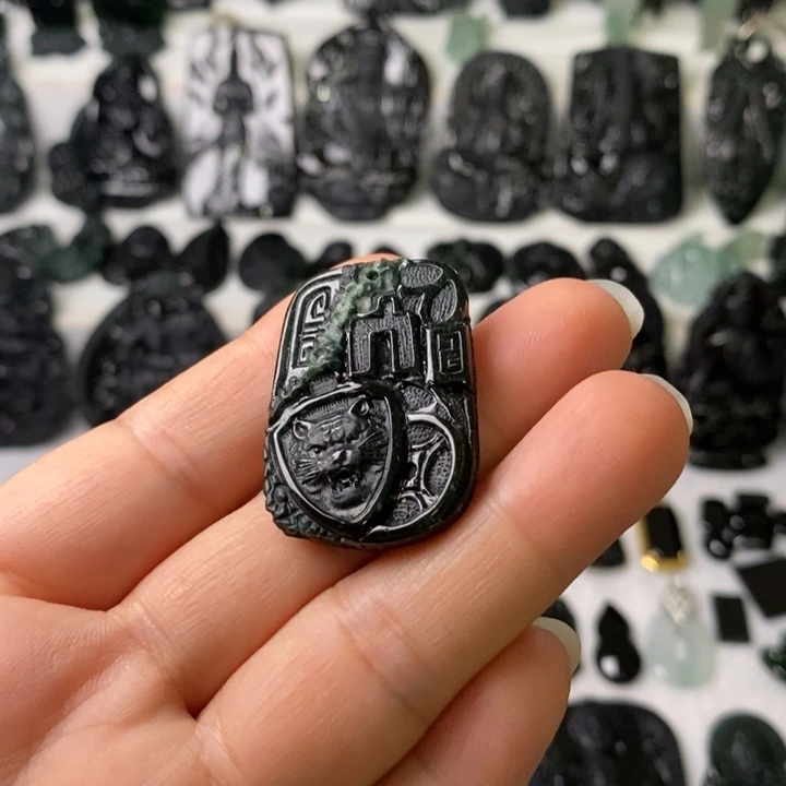 【闪购商品】颈饰未镶嵌翡翠