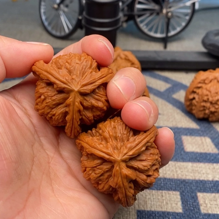 吊坠文玩核桃汉****界三棱