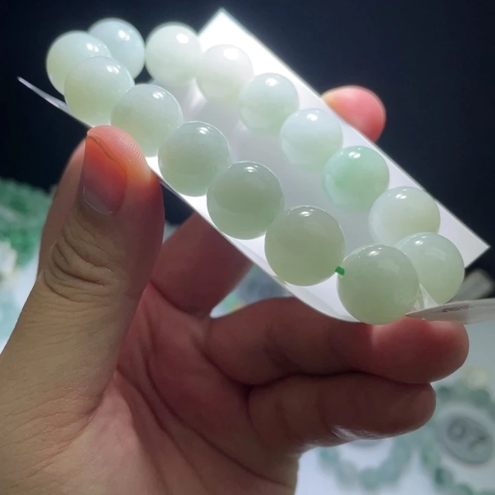 未镶嵌定制翡翠翡翠卡14