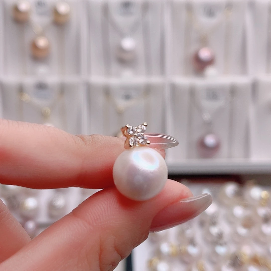 吊坠(赠链)未镶嵌淡水珍珠