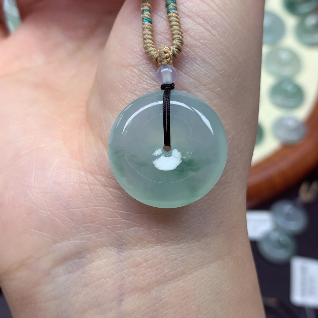 翡翠未镶嵌颈饰吊坠21.3/5.7mm