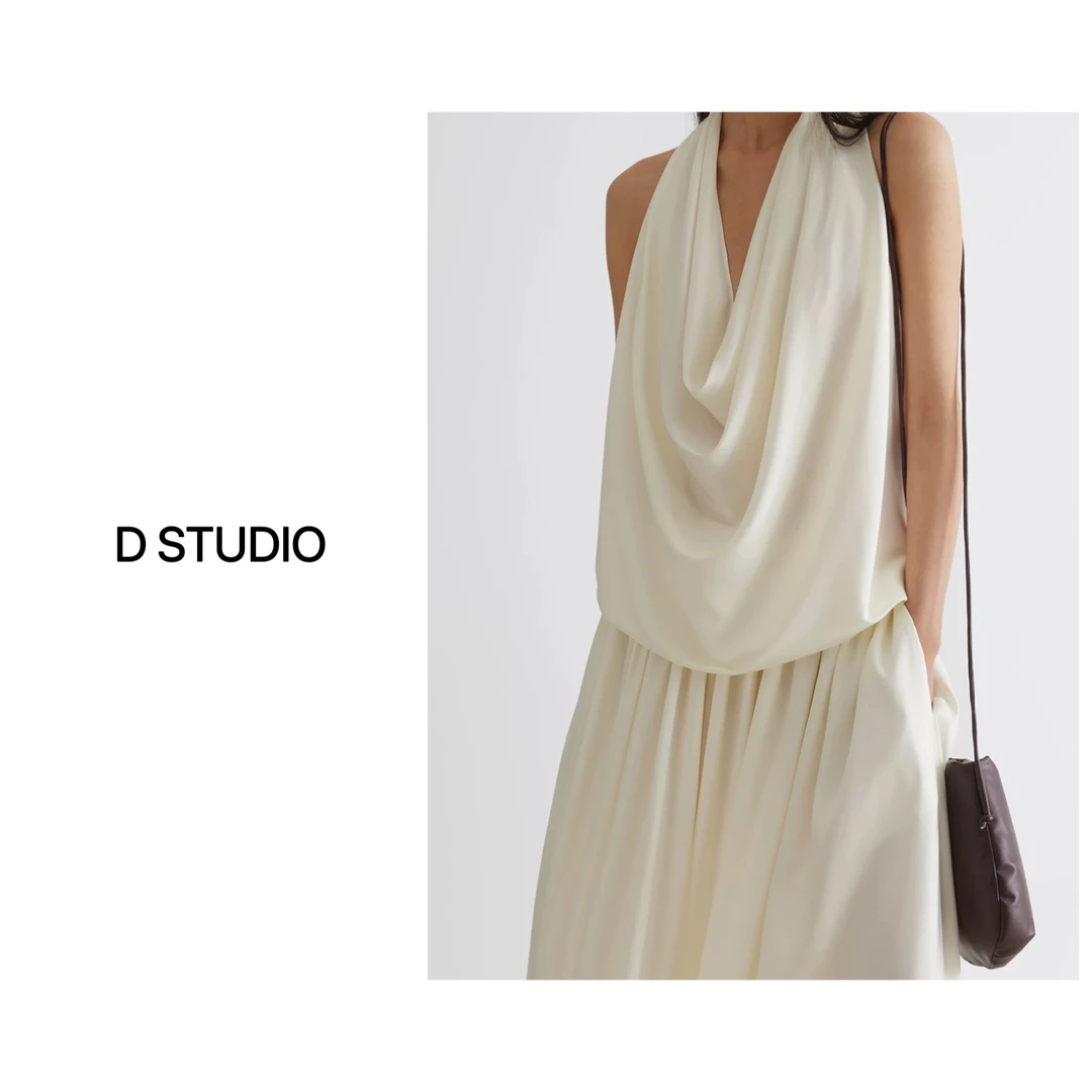 D STUDIO 白色挂脖褶皱上衣 D2930