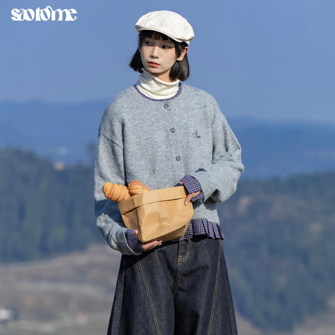 早乙女惠子saotome 日系假两件撞色格纹百褶边毛衣开衫2153