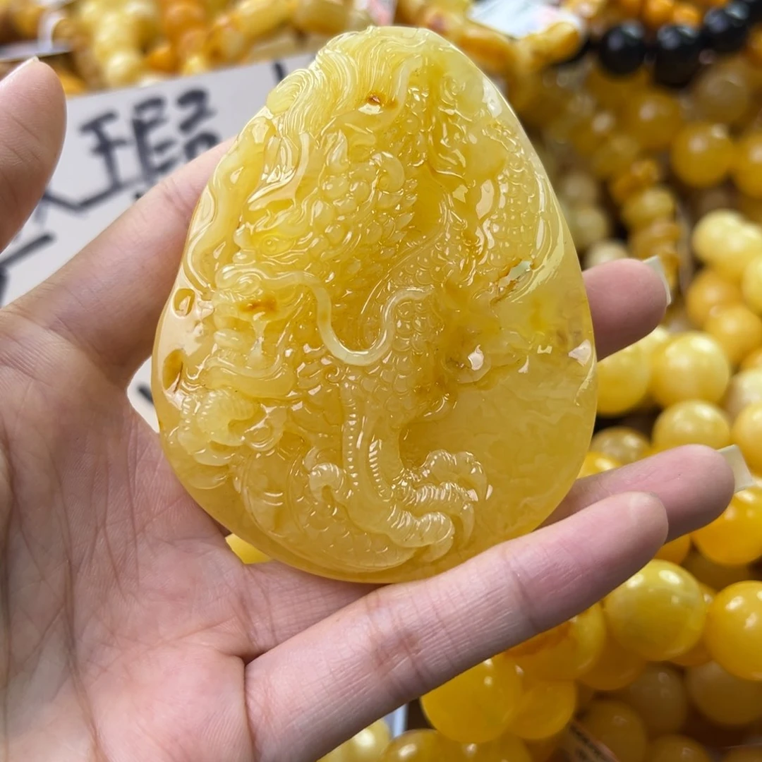 琥珀珠宝奇石未镶嵌