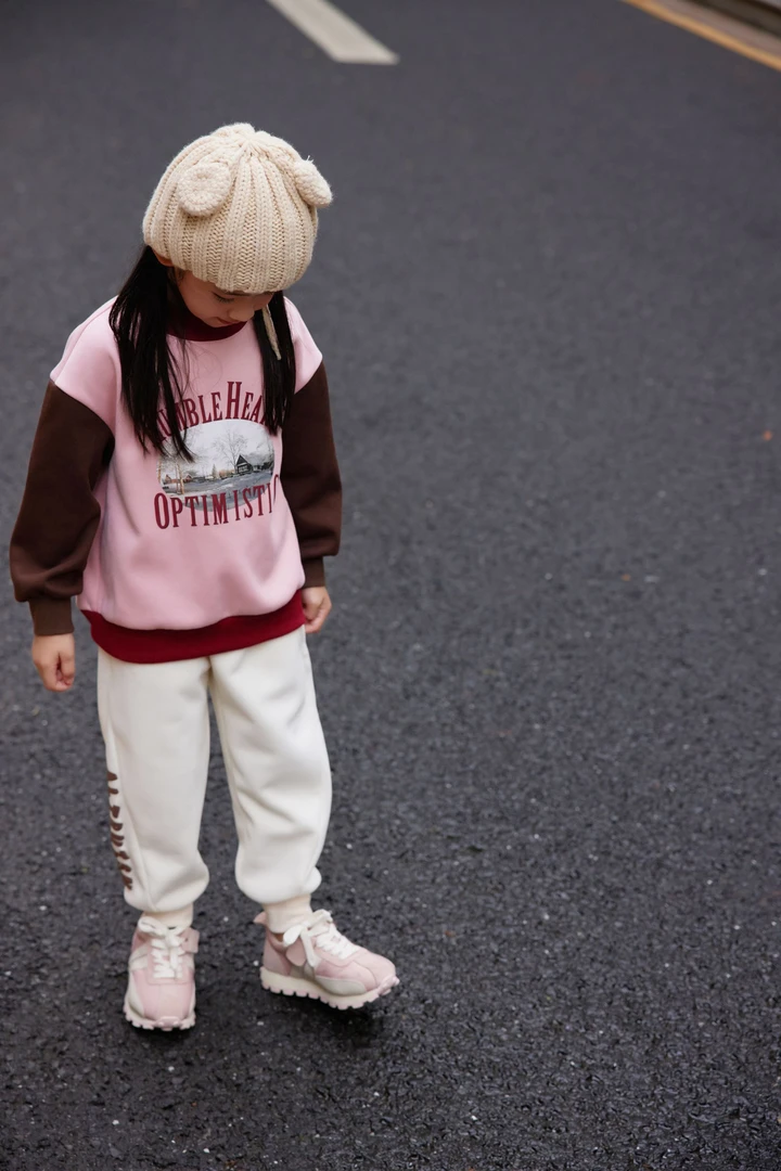 妮可贝贝中女童加厚卫衣冬季英文印花742103