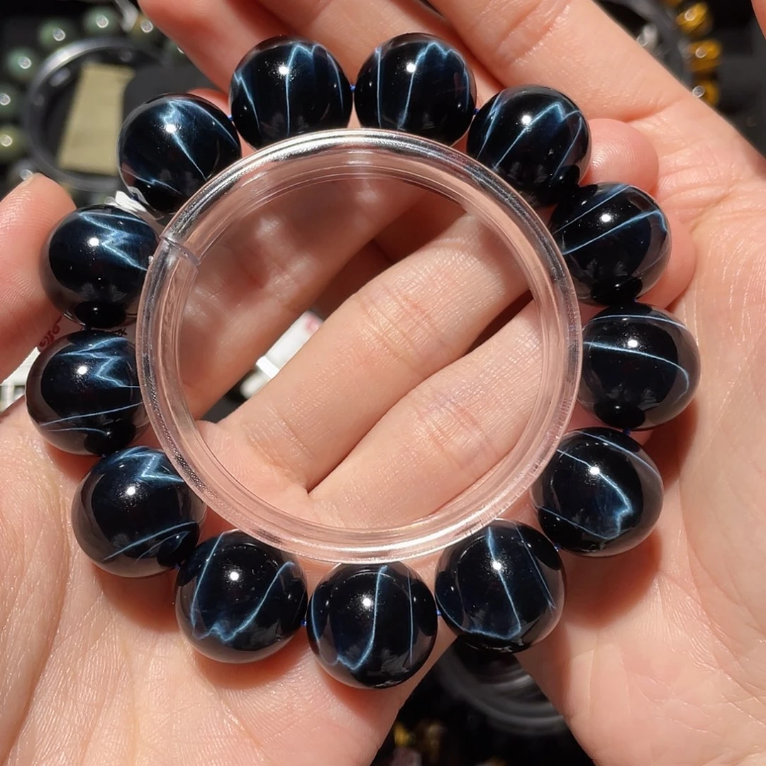 在***端木变石（虎睛石）未镶嵌手链