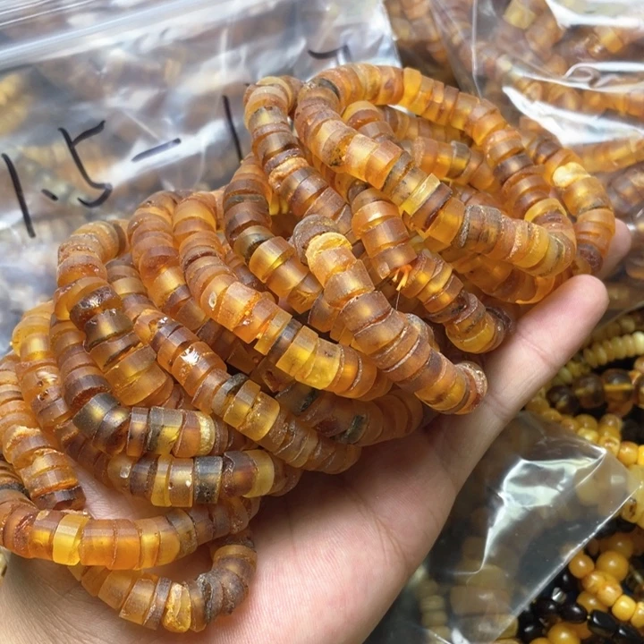 琥珀未镶嵌珠宝奇石