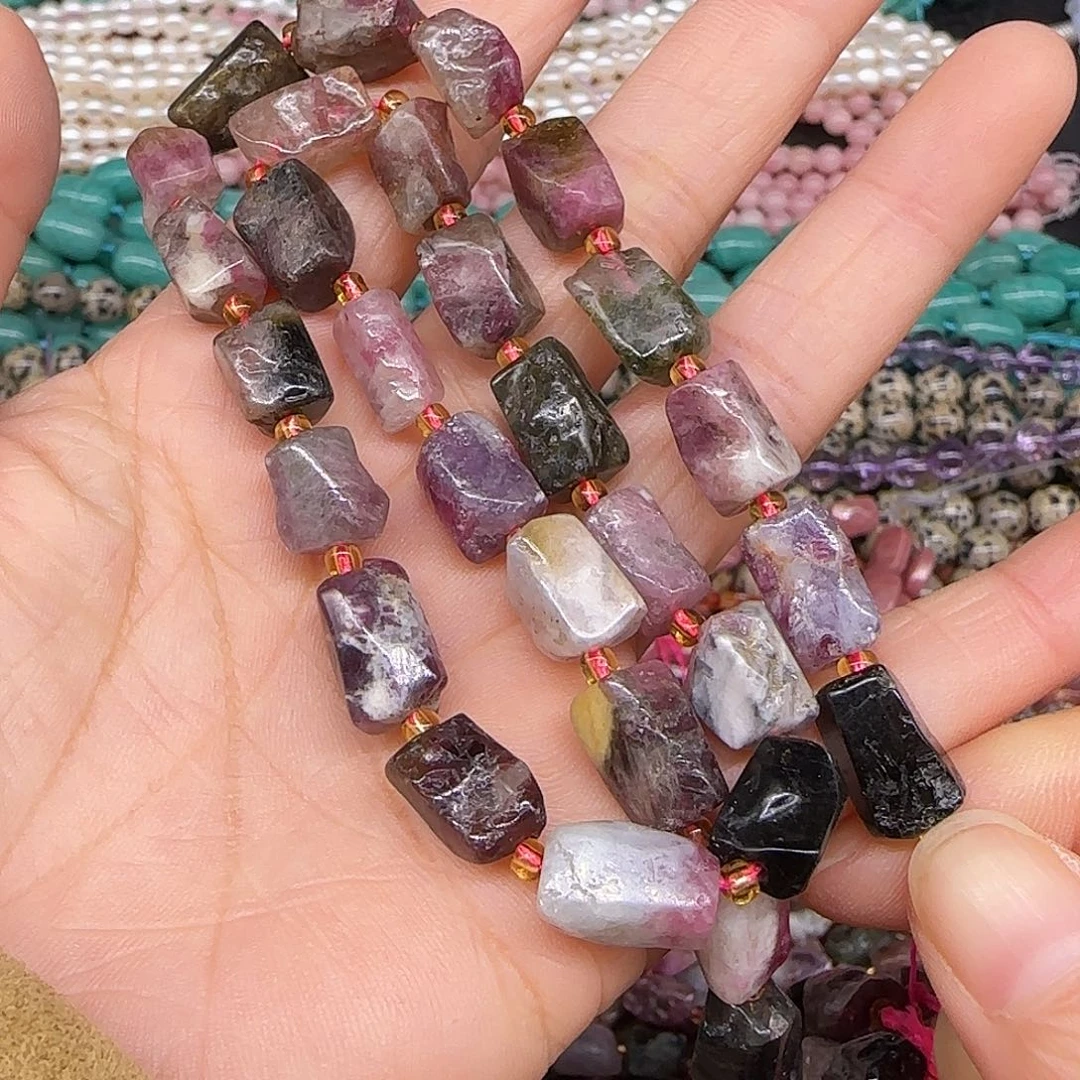 玛瑙/玉髓合金珠宝半成品碧玺原石8mm一条