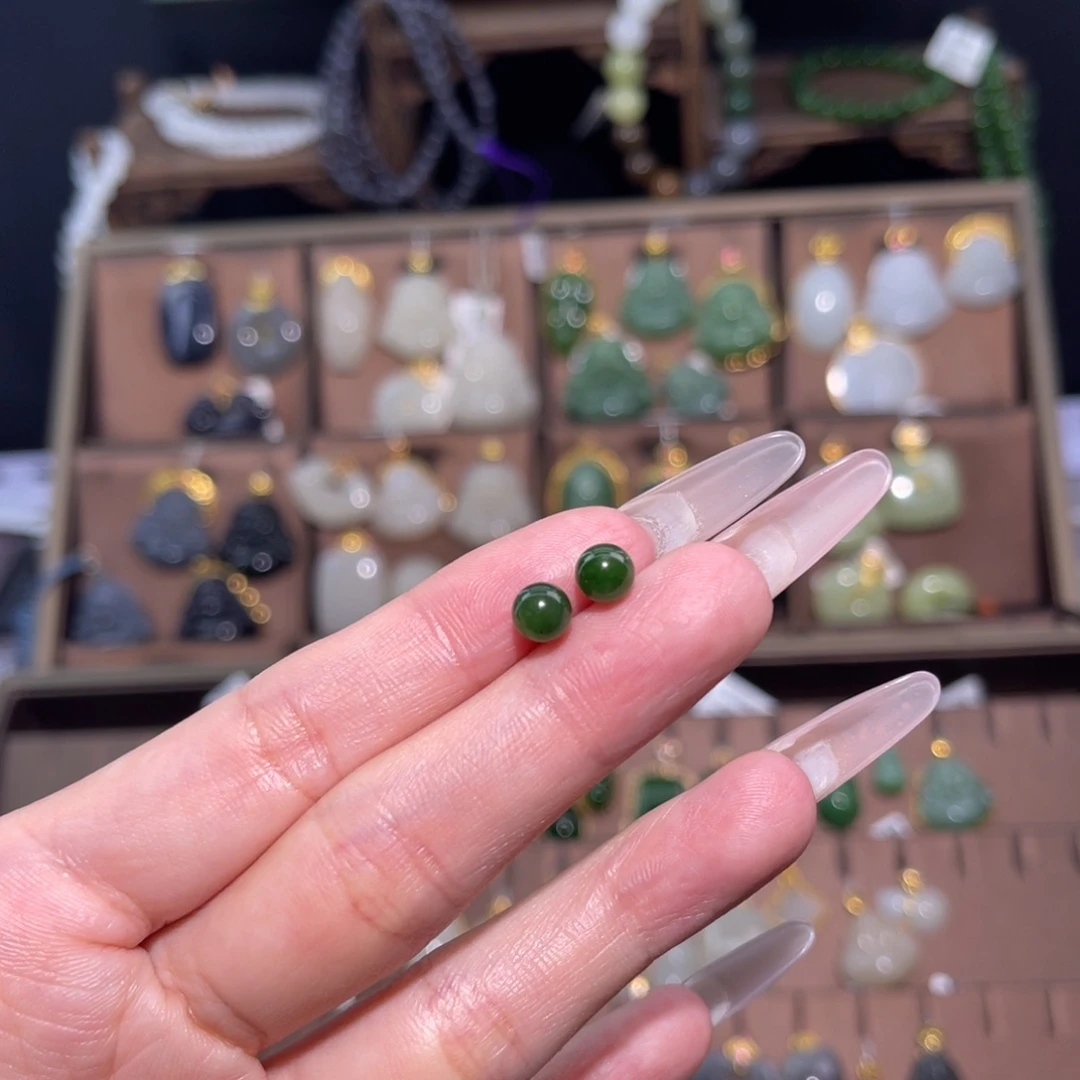 和田玉银S925镶嵌耳饰