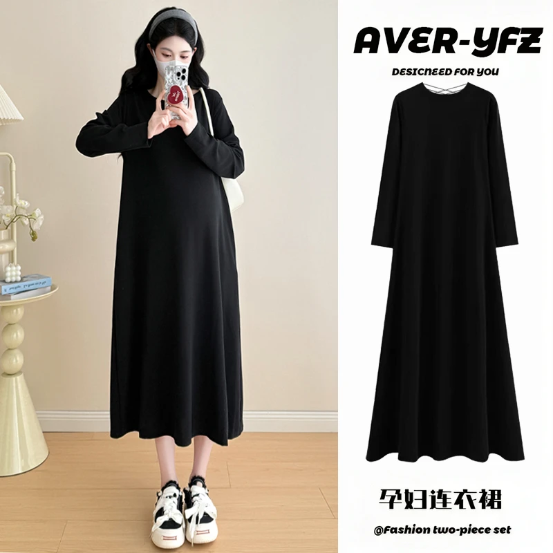 孕妇装2025秋装新款时尚气质赫本风显瘦百搭孕妇中长款露背小黑裙