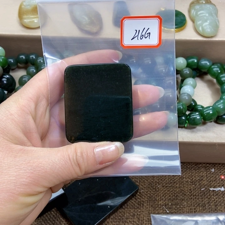 未镶嵌和田玉挂件