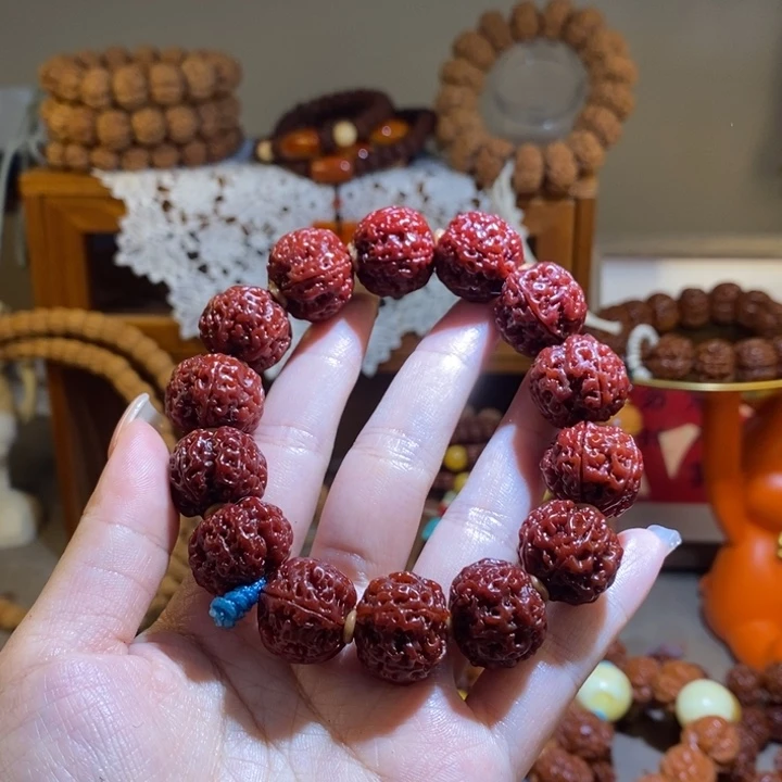 金刚菩提手串195玉华深度包浆满肉一物