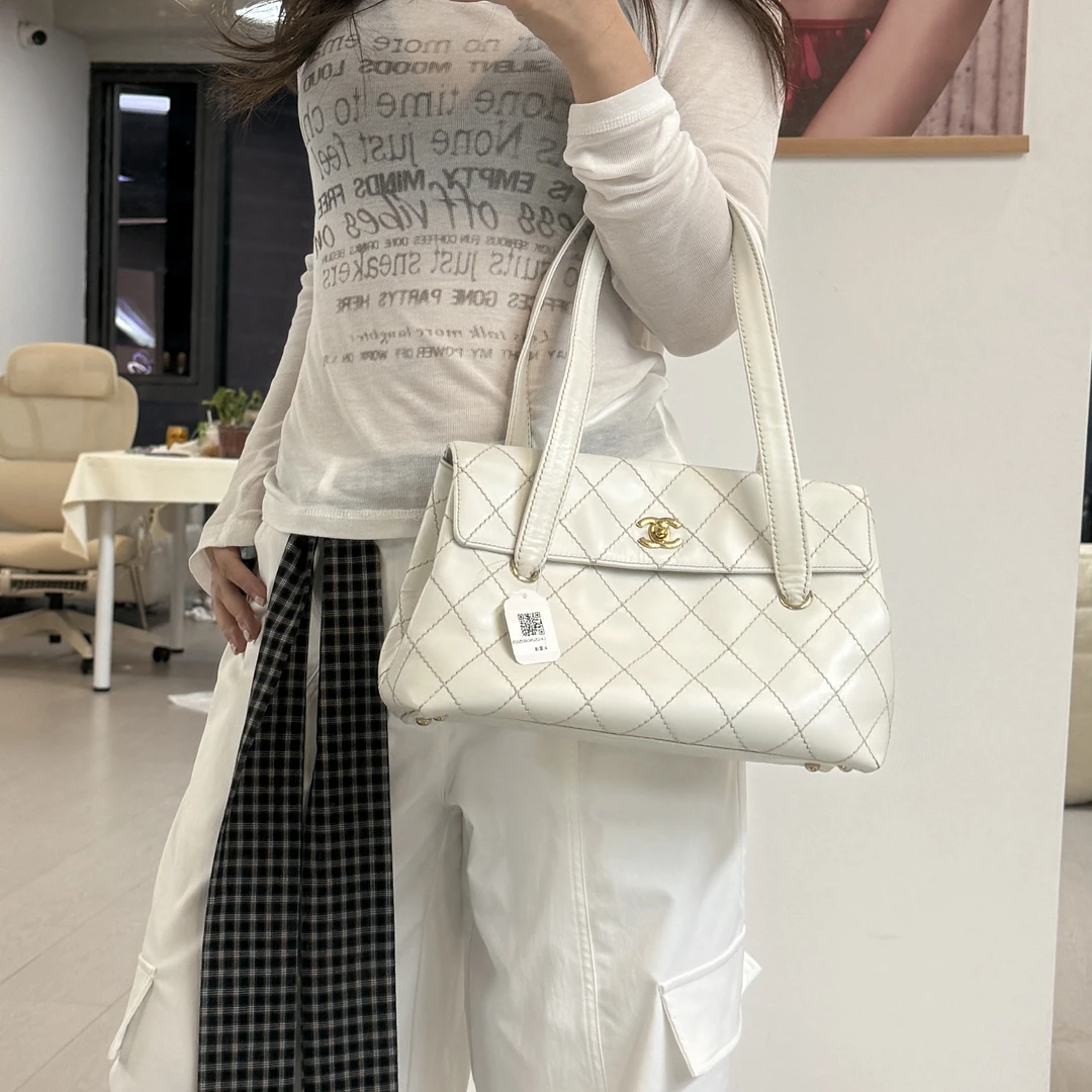 90新 Chanel/香奈儿 chanel白金外缝线白雪公主单肩包