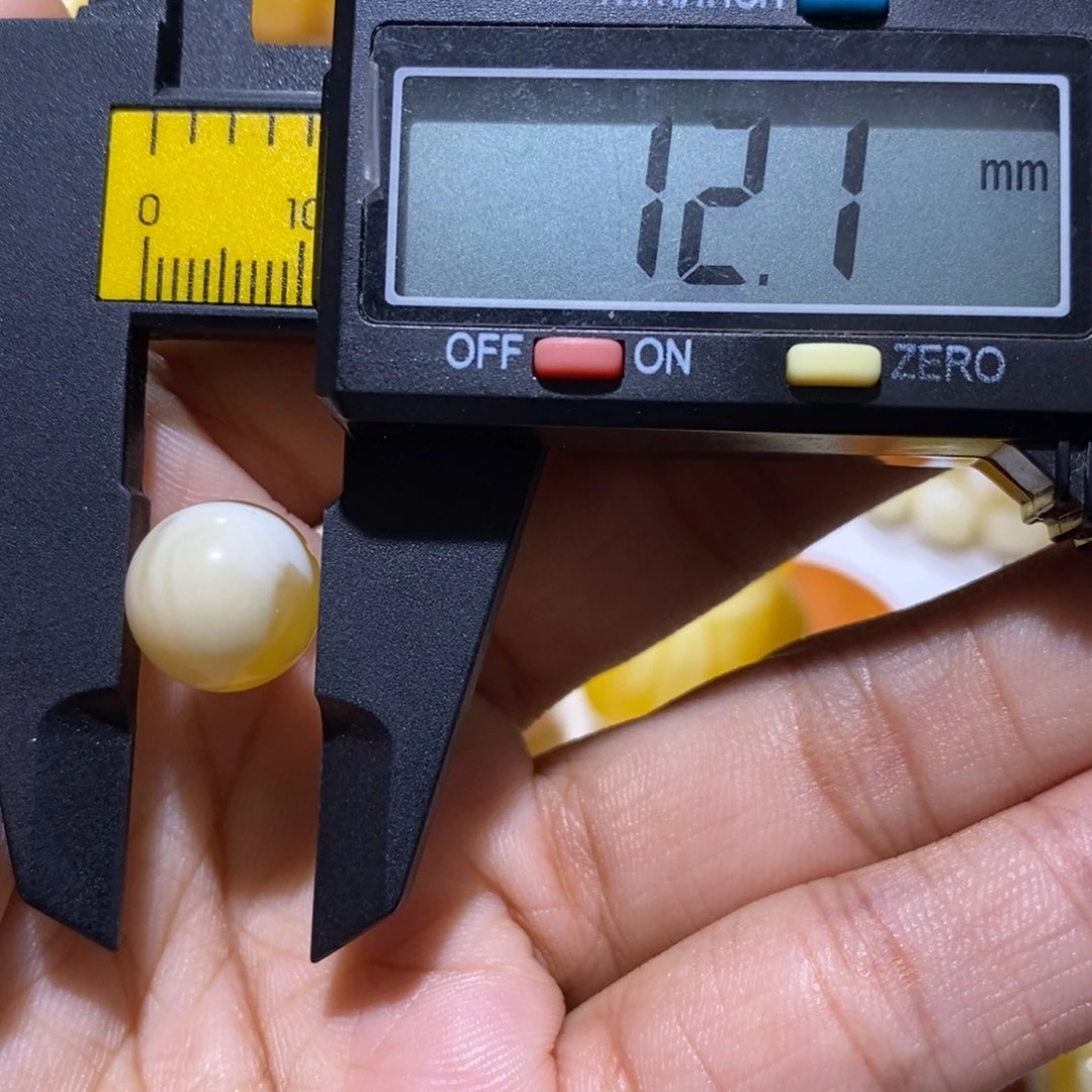 未镶嵌蜜蜡珠宝奇石