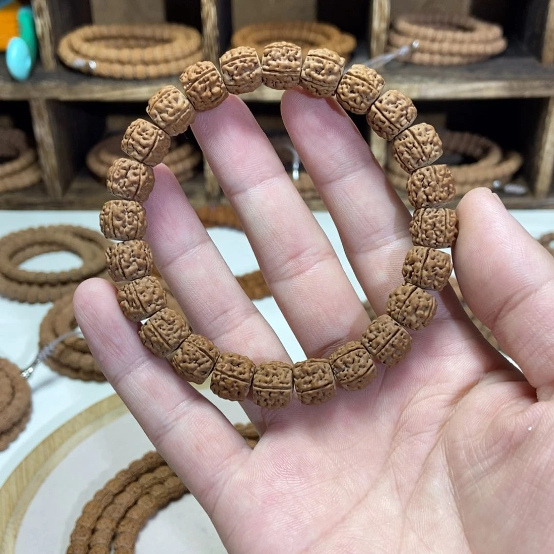 金刚菩提吊坠盘龙