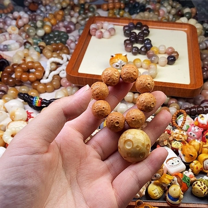 红***茶菩提根/象牙果吊坠10