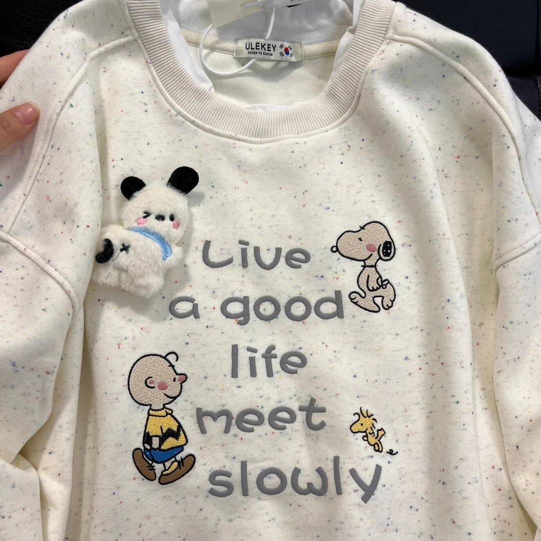 秋季休闲百搭复古学院风时尚长袖刺绣圆领小众韩版宽松设计感卫衣