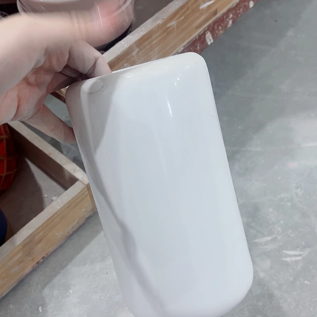 有孔陶瓷花盆，满10米包邮发货