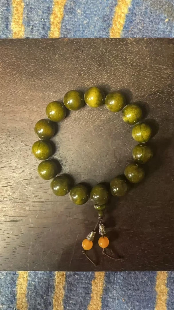 【闪购商品】精品金丝楠手串