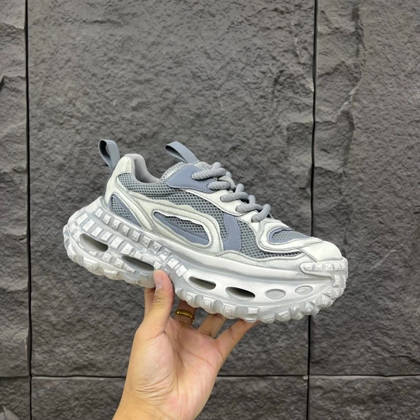 2025夏季透气舒适百搭潮流软底增高防滑潮牌男鞋（标准码数