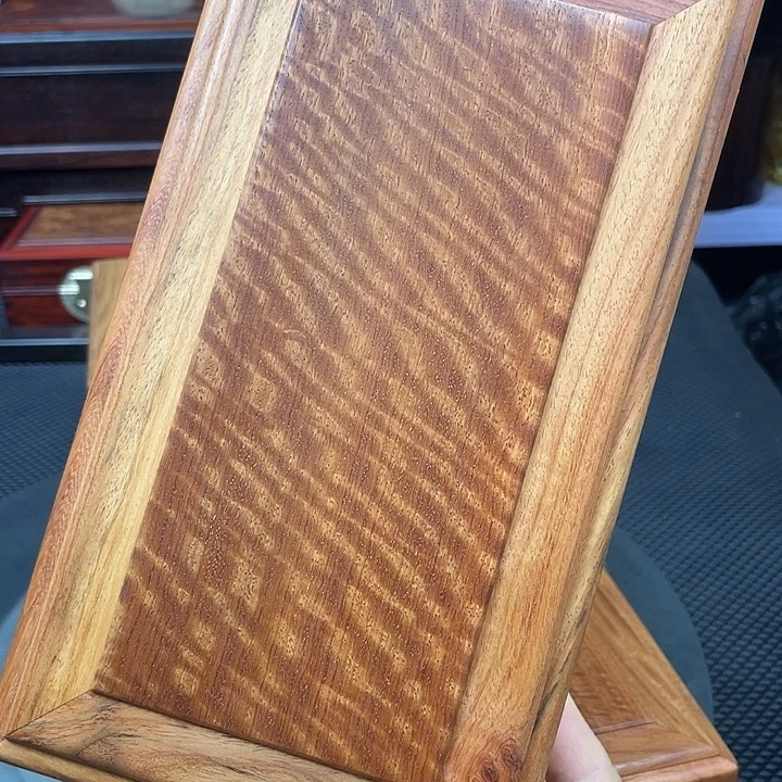 木缅甸华丽木机关盒