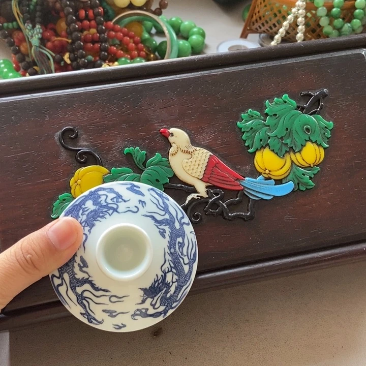 瓷片就哈哈哈哈哈宝贝哈哈