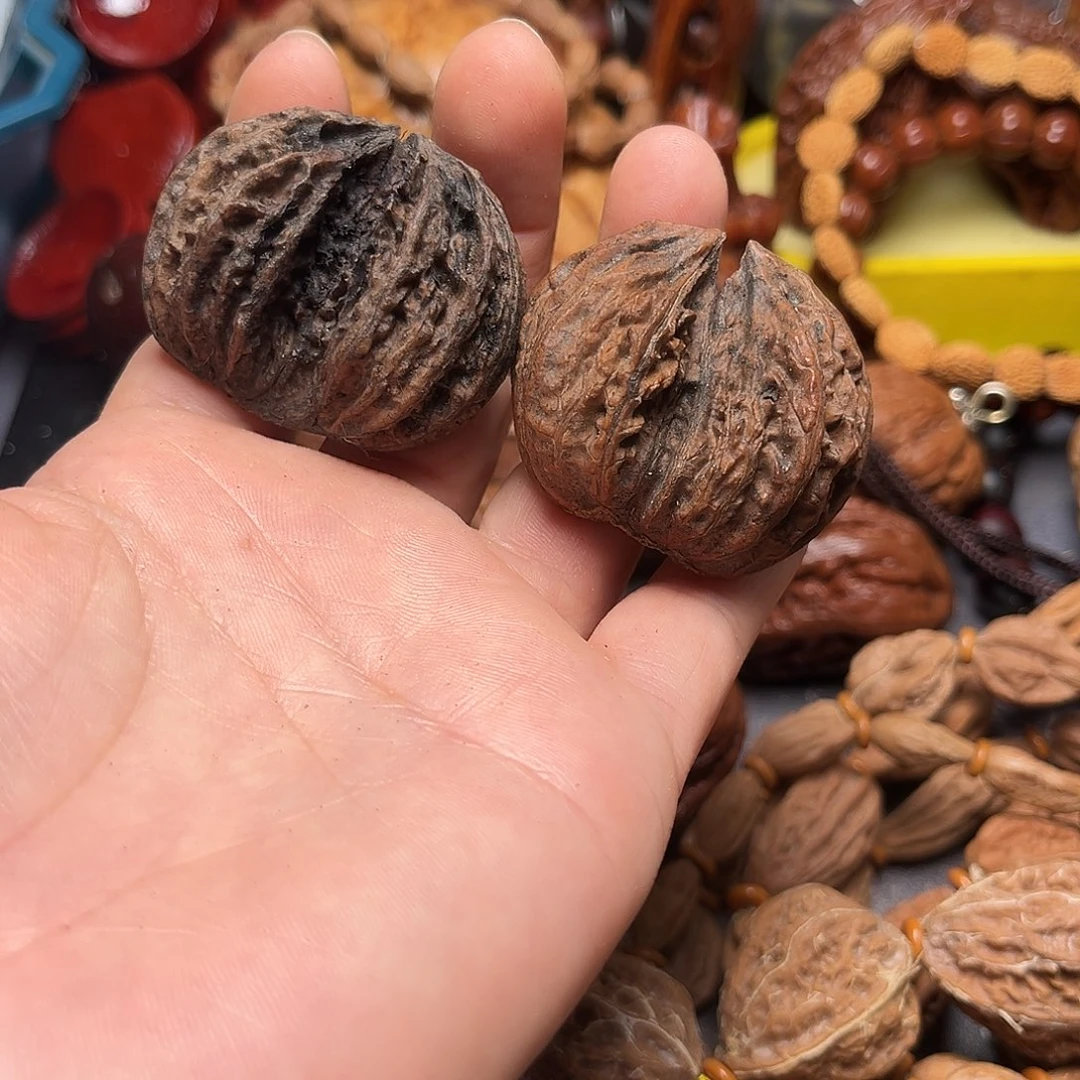 吊坠文玩核桃瑕疵32