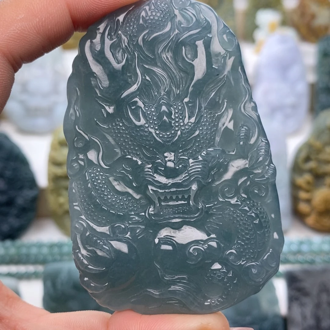 未镶嵌定制翡翠龙牌