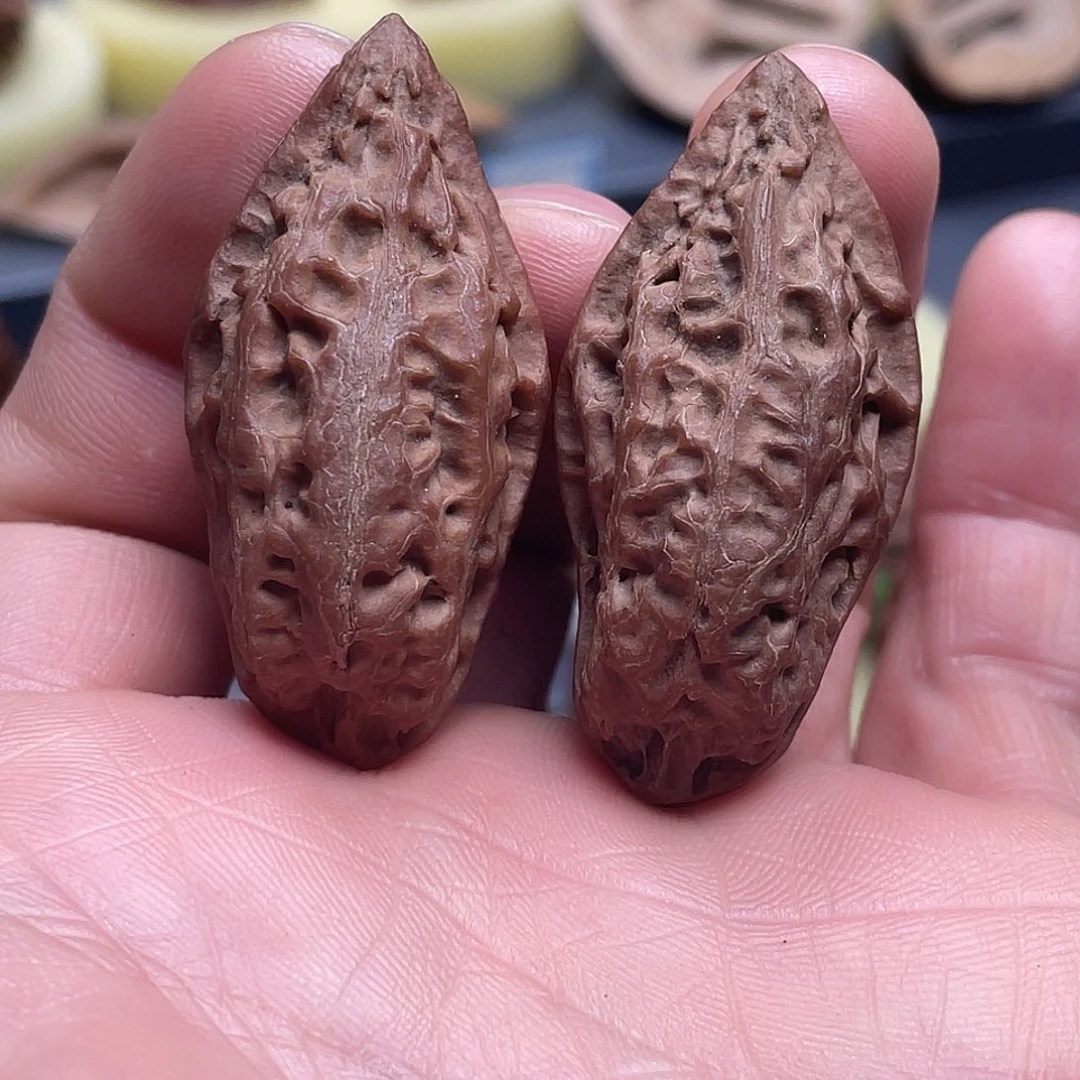 吊坠猴头核桃绣花鞋文玩核桃6号