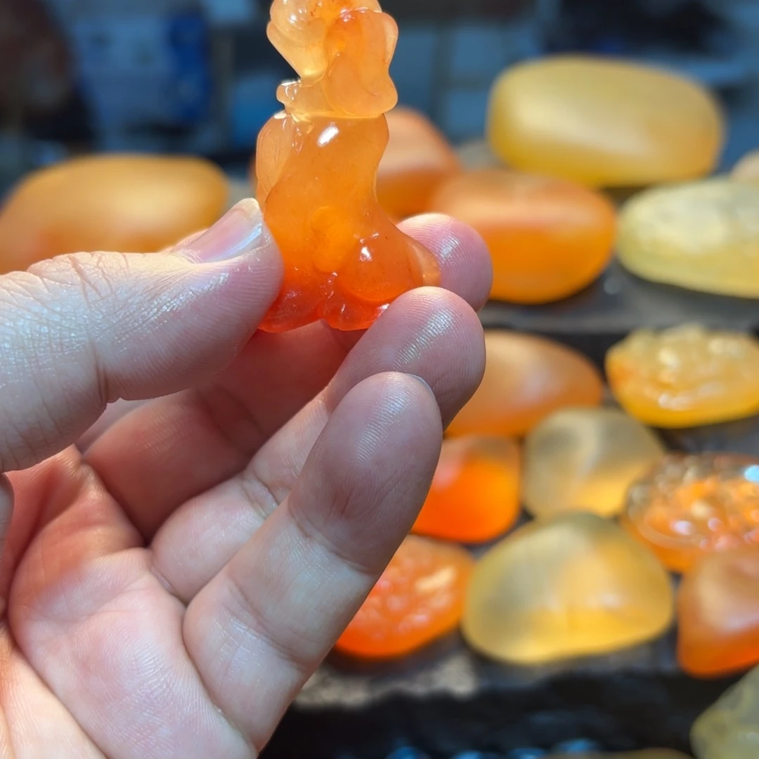 阿***陈石英岩玉未镶嵌挂件