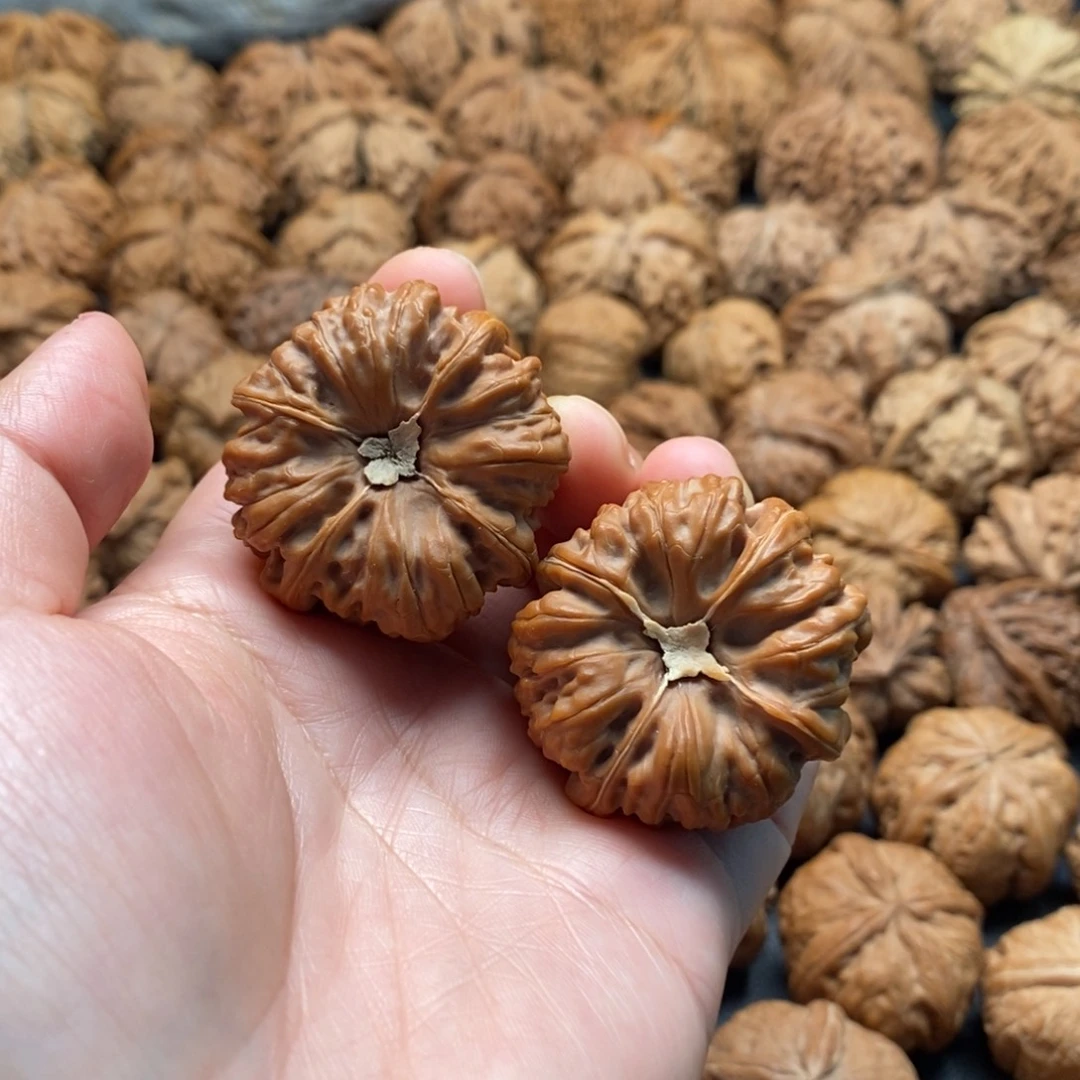 把件文玩核桃39平谷凹底四棱