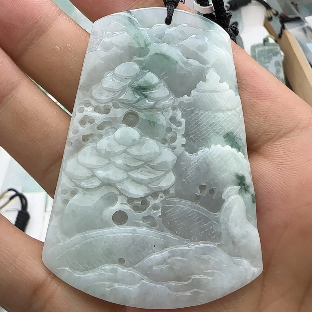 翡翠未镶嵌颈饰翡翠
