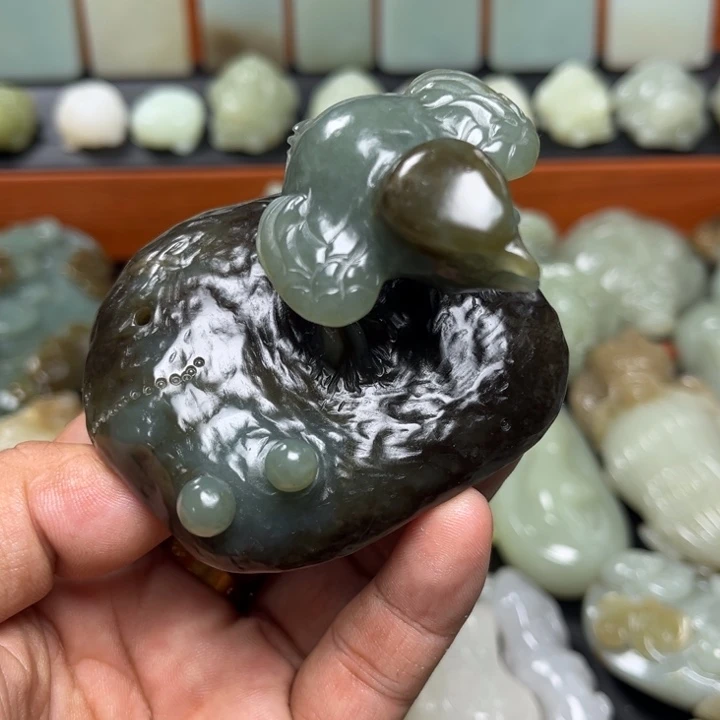 未镶嵌和田玉挂件