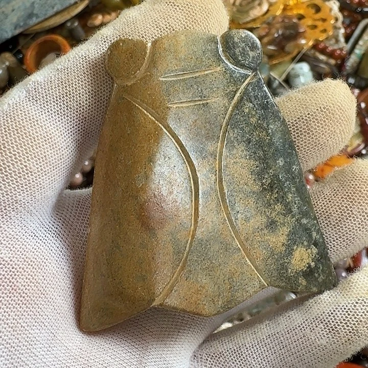 未镶嵌和田玉挂件