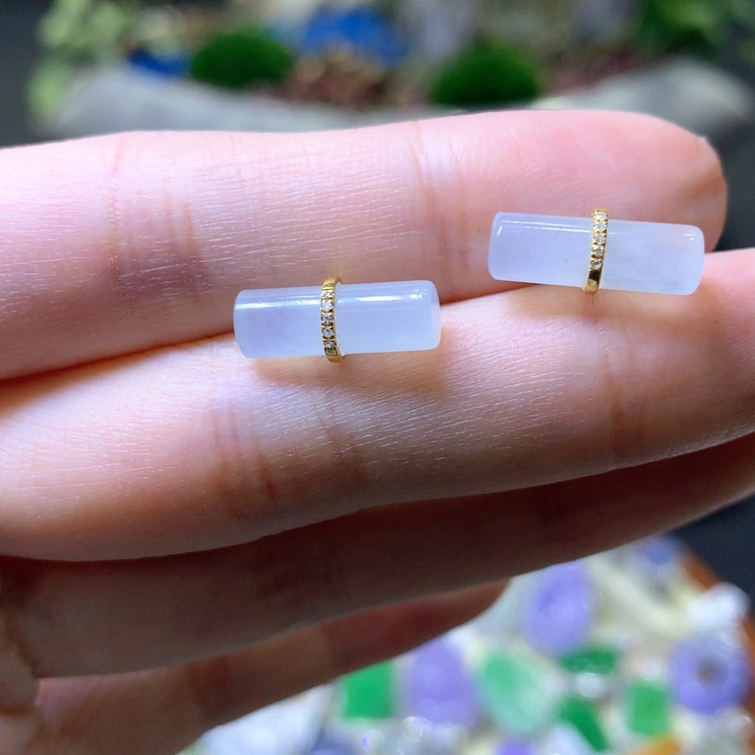 【闪购商品】翡翠颈饰18K金镶嵌翡翠吊坠项链