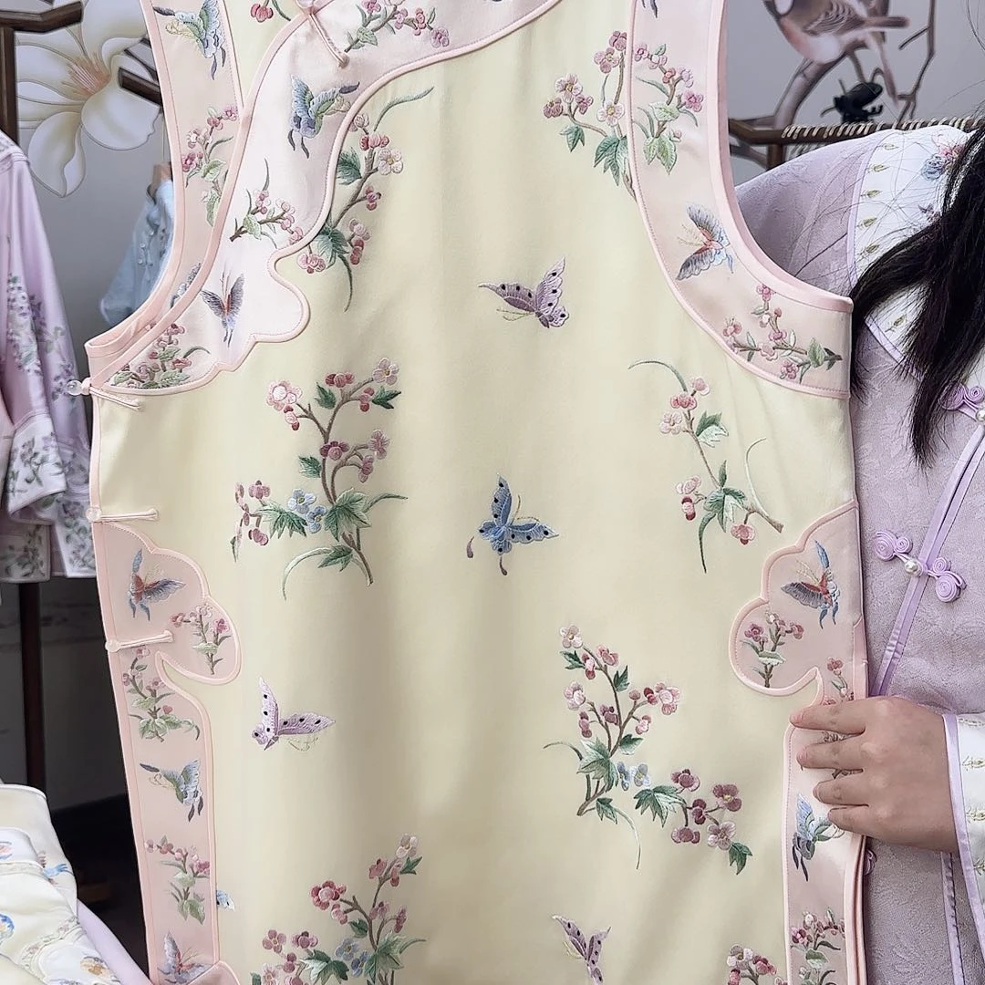 30号重工刺绣长款马甲