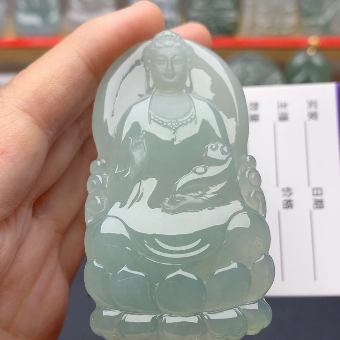 翡翠未镶嵌颈饰素衣