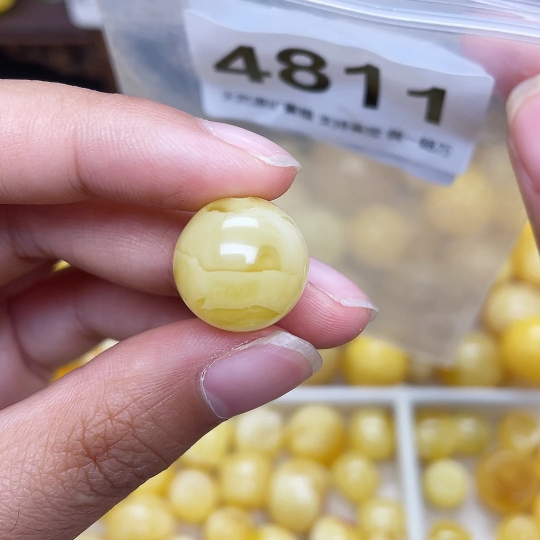 蜜蜡未镶嵌珠宝奇石15.2沙眼