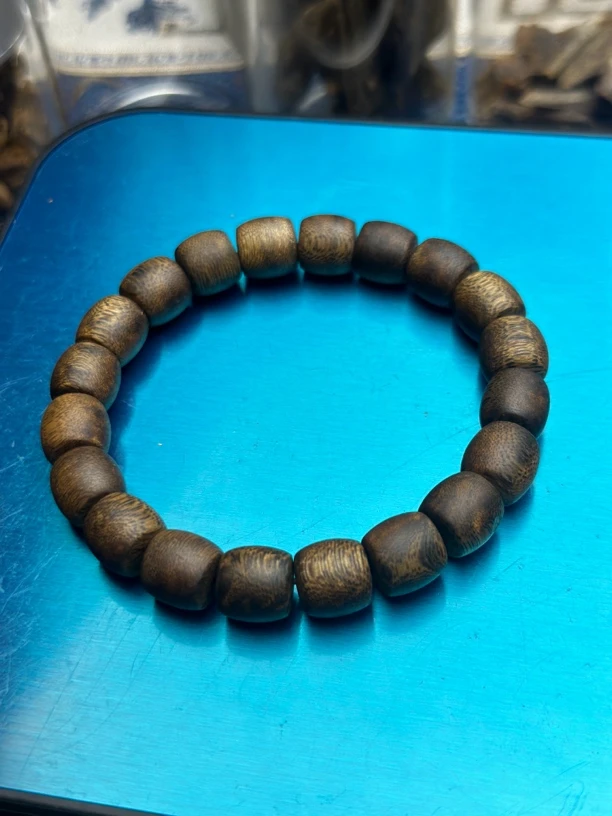 绿棋楠沉香1.0鼓珠单圈 8克多样性发一